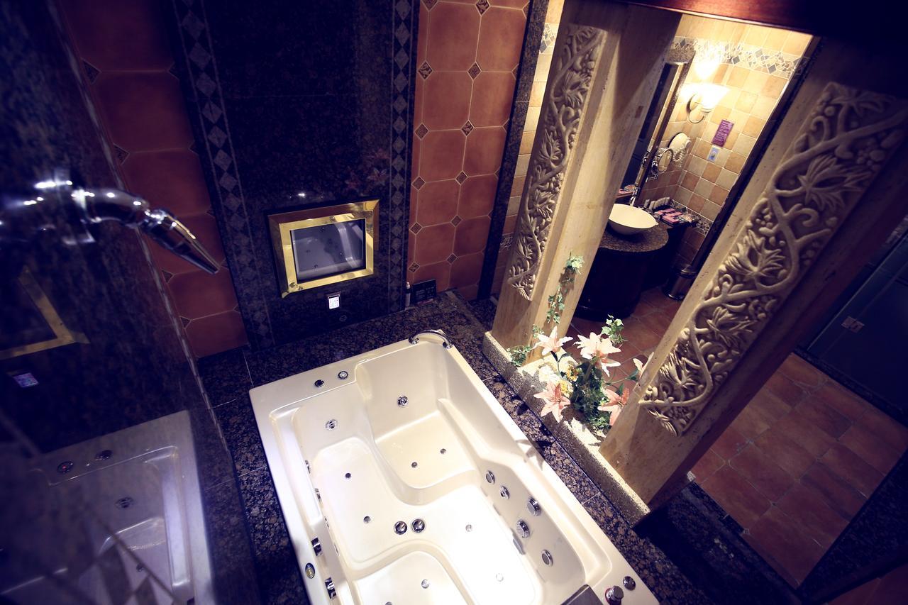 I-More Motel Юнхэ Экстерьер фото